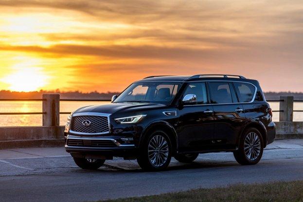 インフィニティ QX80 車検