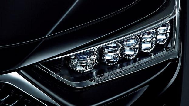 レジェンド LEDヘッドライト